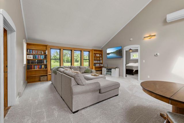 8870 202nd Street N, Forest Lake, MN 55025
