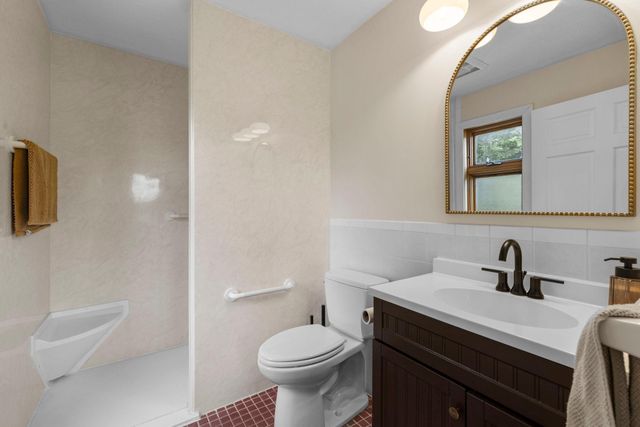 8870 202nd Street N, Forest Lake, MN 55025