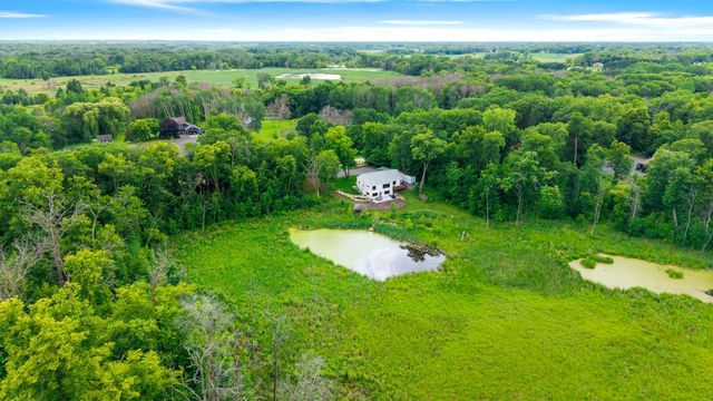8870 202nd Street N, Forest Lake, MN 55025
