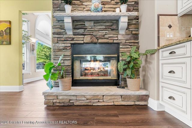 410 W Spring Meadows Lane, Dewitt, MI 48820