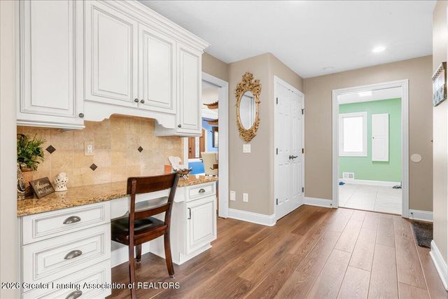 410 W Spring Meadows Lane, Dewitt, MI 48820