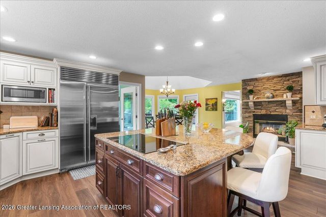 410 W Spring Meadows Lane, Dewitt, MI 48820
