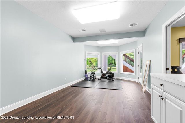 410 W Spring Meadows Lane, Dewitt, MI 48820