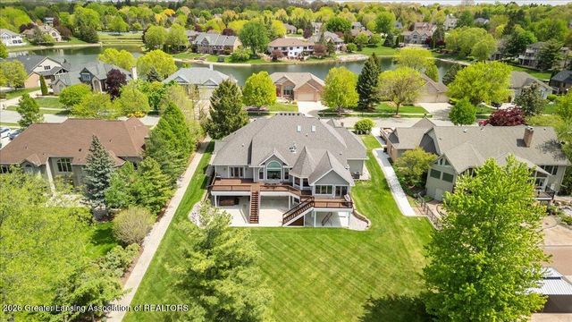 410 W Spring Meadows Lane, Dewitt, MI 48820