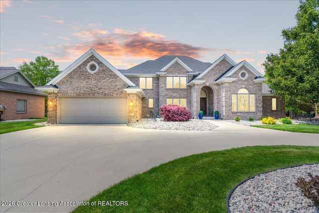 410 W Spring Meadows Lane, Dewitt, MI 48820