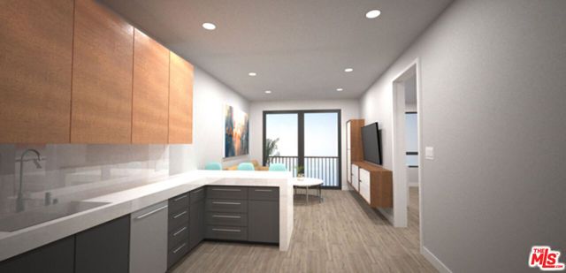 1029 S Normandie Avenue, Los Angeles, CA 90006