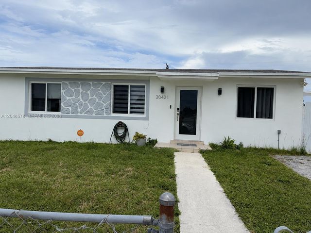 20421 SW 118th Ave, Miami, FL 33177