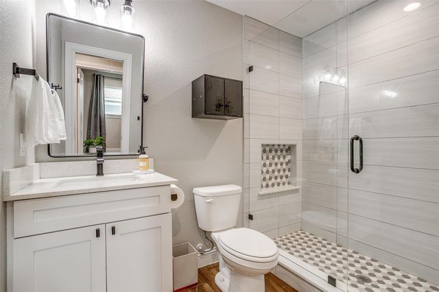 4144 Whitfield Avenue, Fort Worth, TX 76109