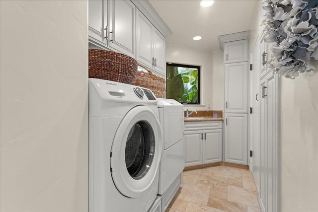 16251 Maya Way, Los Gatos, CA 95030