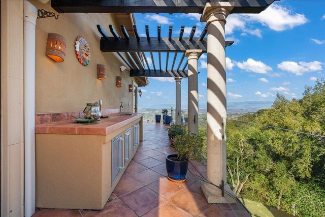 16251 Maya Way, Los Gatos, CA 95030