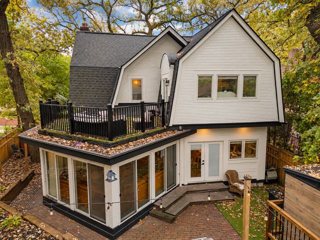 2510 W 22nd Street, Minneapolis, MN 55405