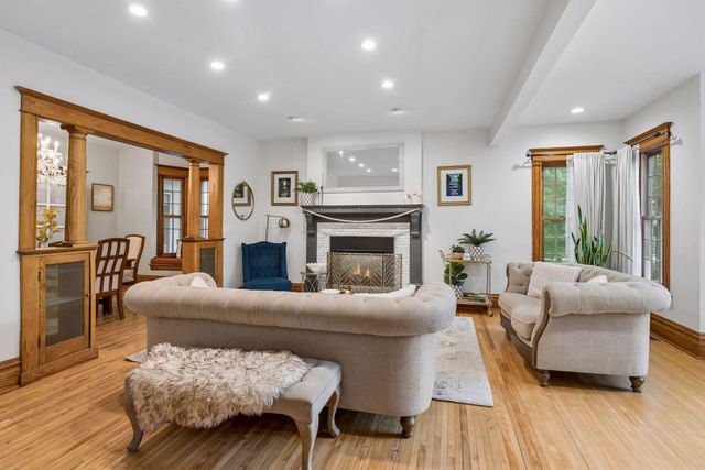 2510 W 22nd Street, Minneapolis, MN 55405