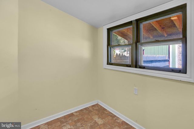 1145 CHESTNUT ST, Reading, PA 19602