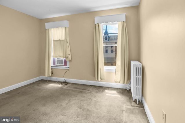 1145 CHESTNUT ST, Reading, PA 19602