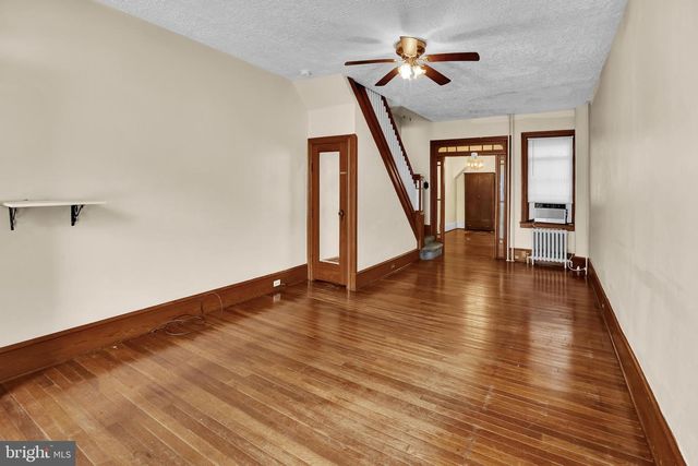 1145 CHESTNUT ST, Reading, PA 19602