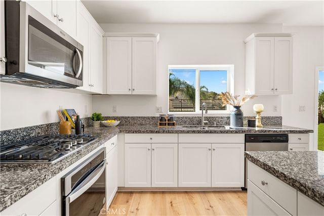 24083 Dusty Trail Way, Menifee, CA 92587