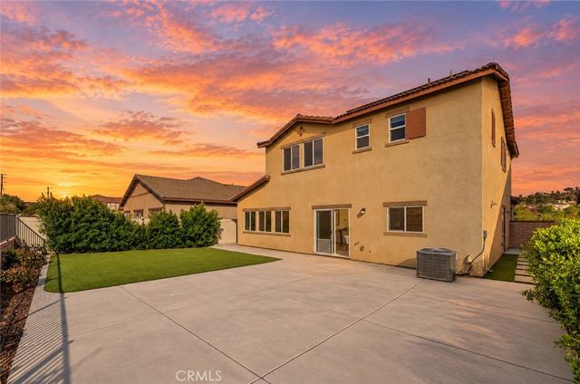 24083 Dusty Trail Way, Menifee, CA 92587