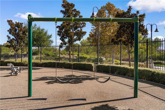 24083 Dusty Trail Way, Menifee, CA 92587
