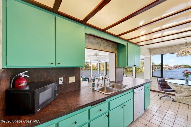 200 Rose Drive, Cocoa Beach, FL 32931