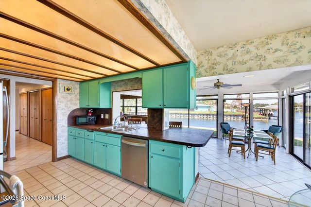 200 Rose Drive, Cocoa Beach, FL 32931