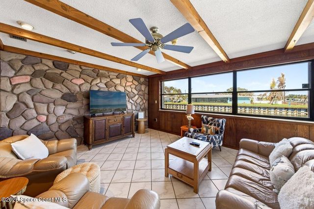 200 Rose Drive, Cocoa Beach, FL 32931