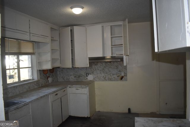 4085 Marse Allen Road, Macon, GA 31206