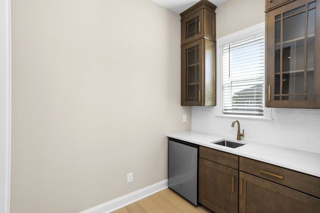 5957 Hunt Valley Drive, Spring Hill, TN 37174