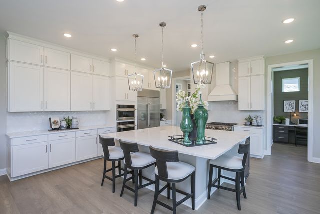 5957 Hunt Valley Drive, Spring Hill, TN 37174