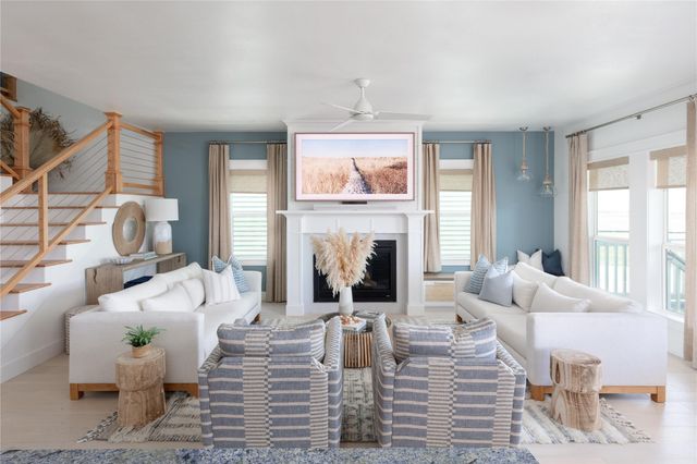 11372 Starfish Drive, Galveston, TX 77554