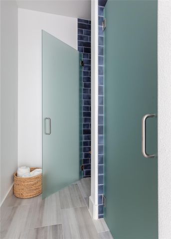 11372 Starfish Drive, Galveston, TX 77554