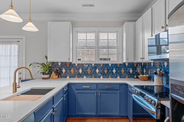 211 Madison Grove Place, Cary, NC 27519