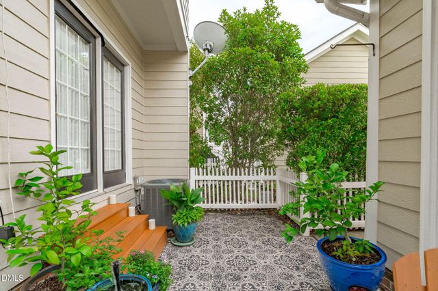 211 Madison Grove Place, Cary, NC 27519