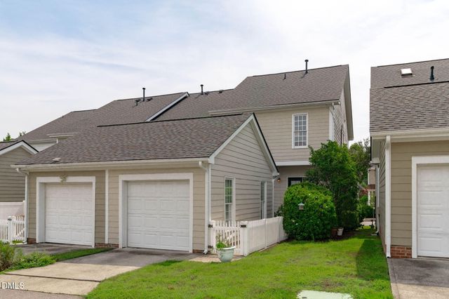 211 Madison Grove Place, Cary, NC 27519