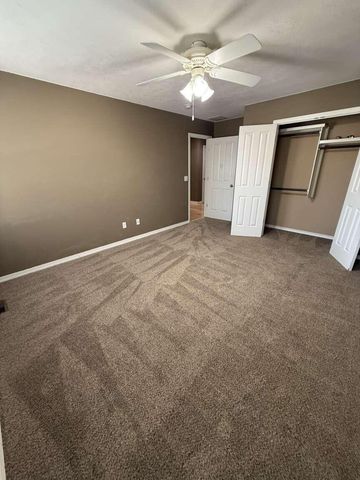 510 E Grace Street, Republic, MO 65738