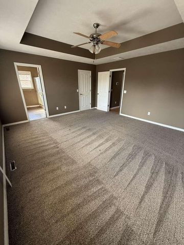 510 E Grace Street, Republic, MO 65738