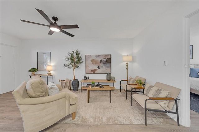 224 6TH AVENUE N 5, St Petersburg, FL 33701