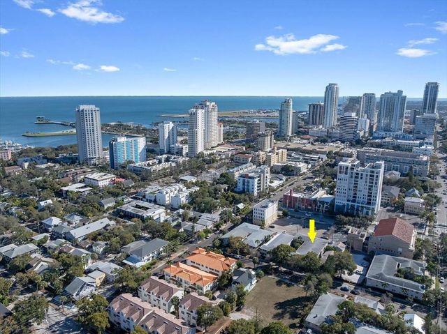 224 6TH AVENUE N 5, St Petersburg, FL 33701