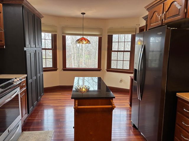 22 Briarcliff Drive, Huntington, WV 25704