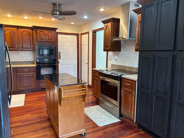 22 Briarcliff Drive, Huntington, WV 25704