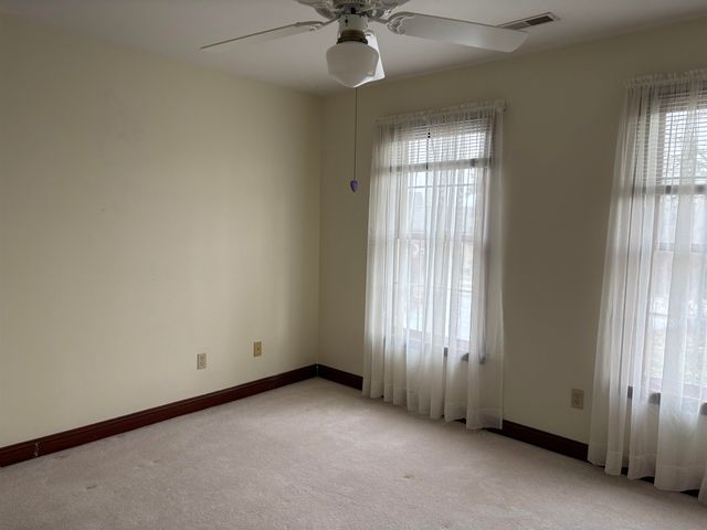 22 Briarcliff Drive, Huntington, WV 25704