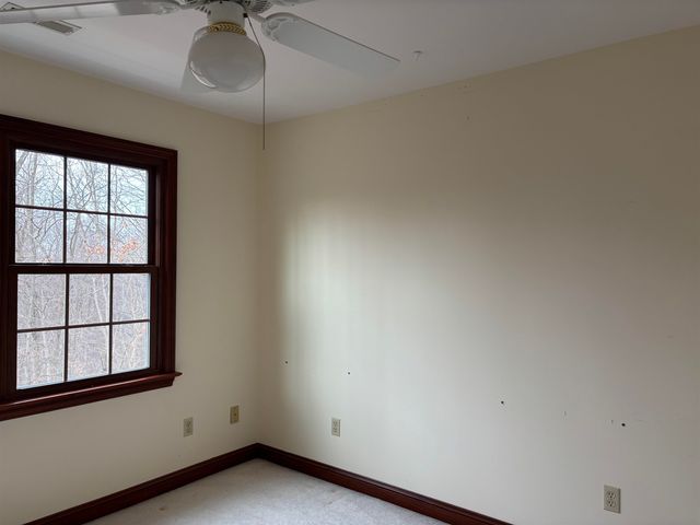 22 Briarcliff Drive, Huntington, WV 25704