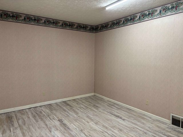 22 Briarcliff Drive, Huntington, WV 25704