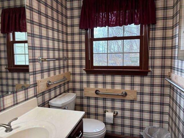 22 Briarcliff Drive, Huntington, WV 25704