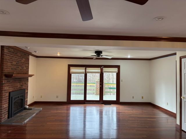 22 Briarcliff Drive, Huntington, WV 25704