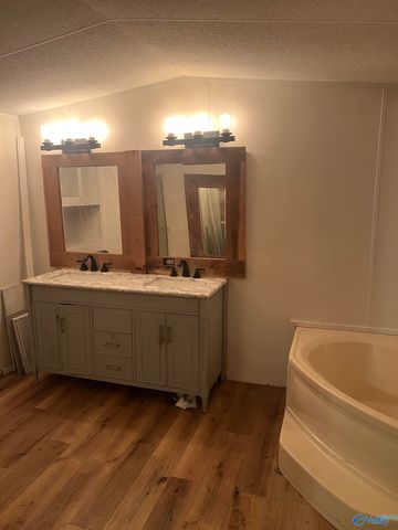 475 Kerri Lane, Boaz, AL 35956