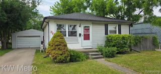 30 W Maxlow Avenue, Hazel Park, MI 48030