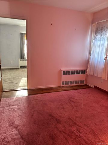 245 Garden Street, Westbury, NY 11590