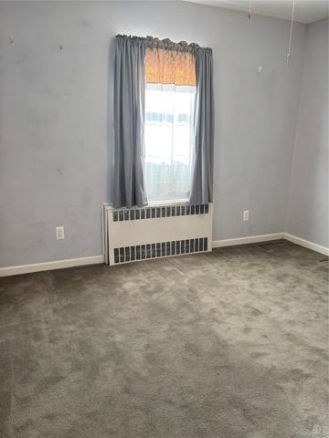 245 Garden Street, Westbury, NY 11590
