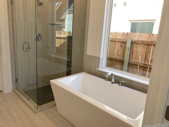 1048 Easy Gruene, New Braunfels, TX 78130