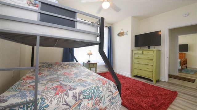 204 Sandbridge Rd Unit 207, Virginia Beach, VA 23456